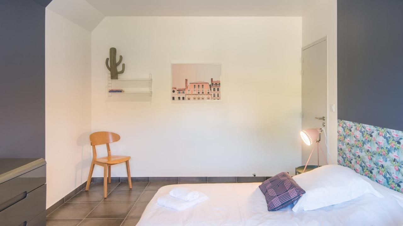 Plein Sud Avec Jacuzzi Privatif Et Parking Prive Sarlat-la-Canéda Exterior foto