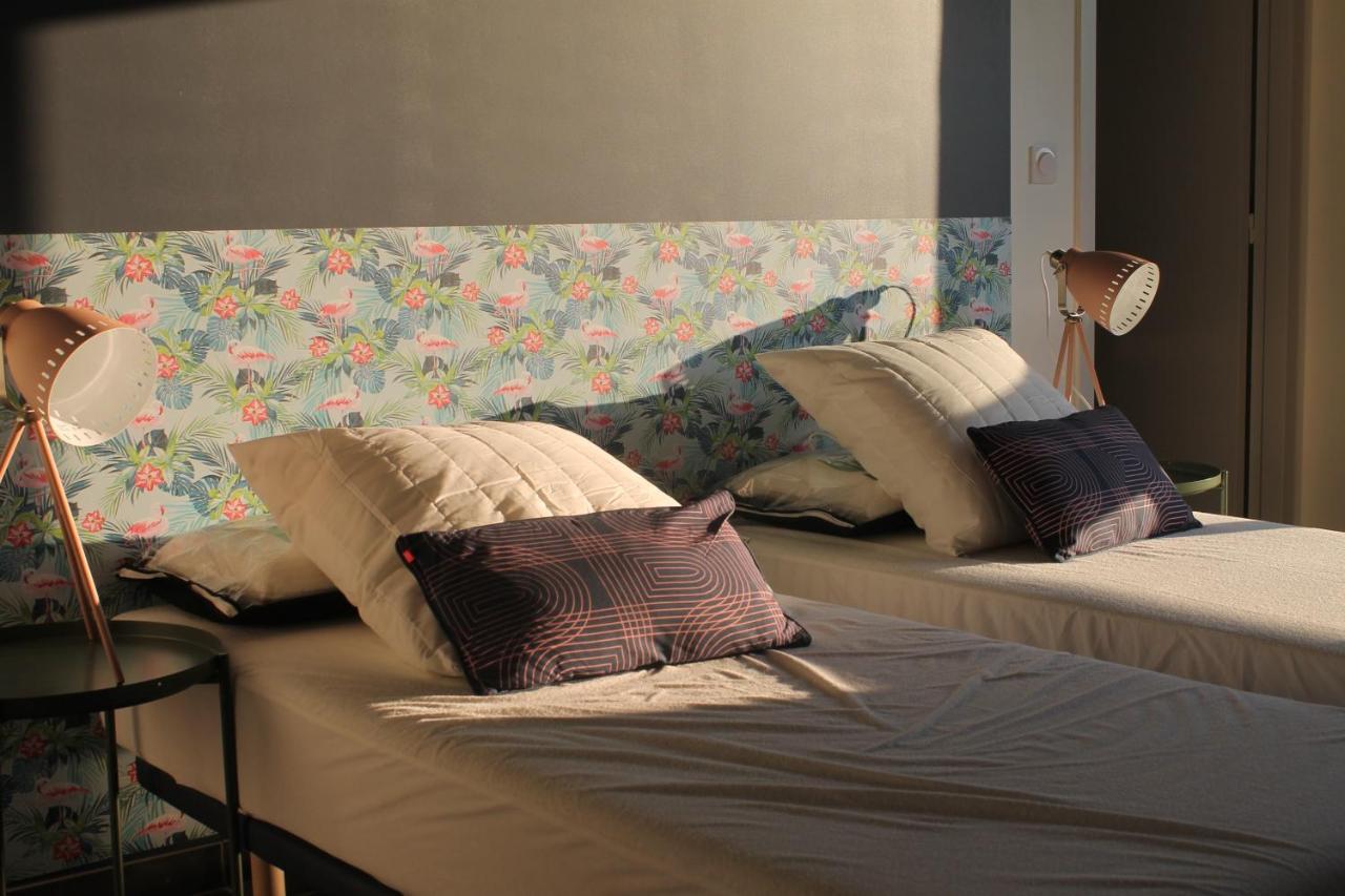 Plein Sud Avec Jacuzzi Privatif Et Parking Prive Sarlat-la-Canéda Exterior foto