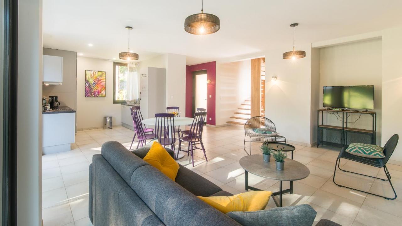 Plein Sud Avec Jacuzzi Privatif Et Parking Prive Sarlat-la-Canéda Exterior foto